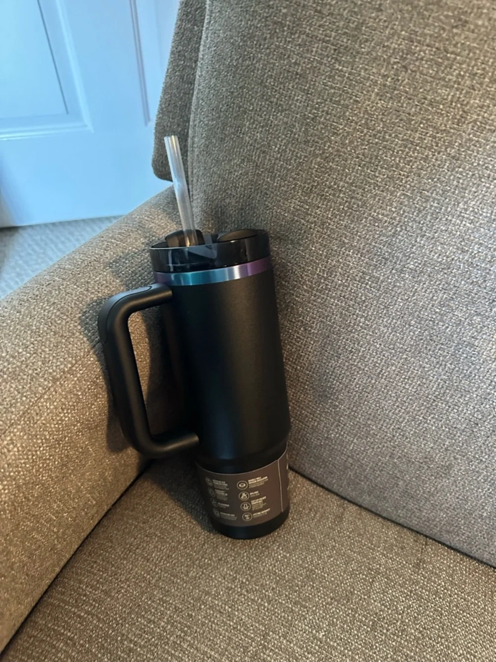 Stanley Black Tumbler with Iridescent Purple-Blue Accents and Handle - Picture 2 of 3